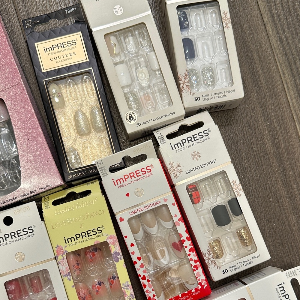 imPRESS Press-On Nail Extras: Square & Almond Mix - Picture 3 of 4